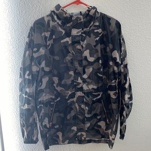 Camo Olive Women’s size large CiSono Brand coat.
